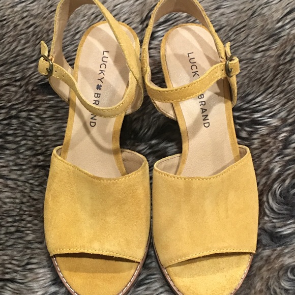 Hp Lucky Brand Nanika Suede Leather 